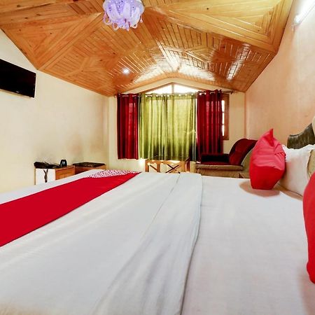 Oyo Hotel C 西姆拉 外观 照片