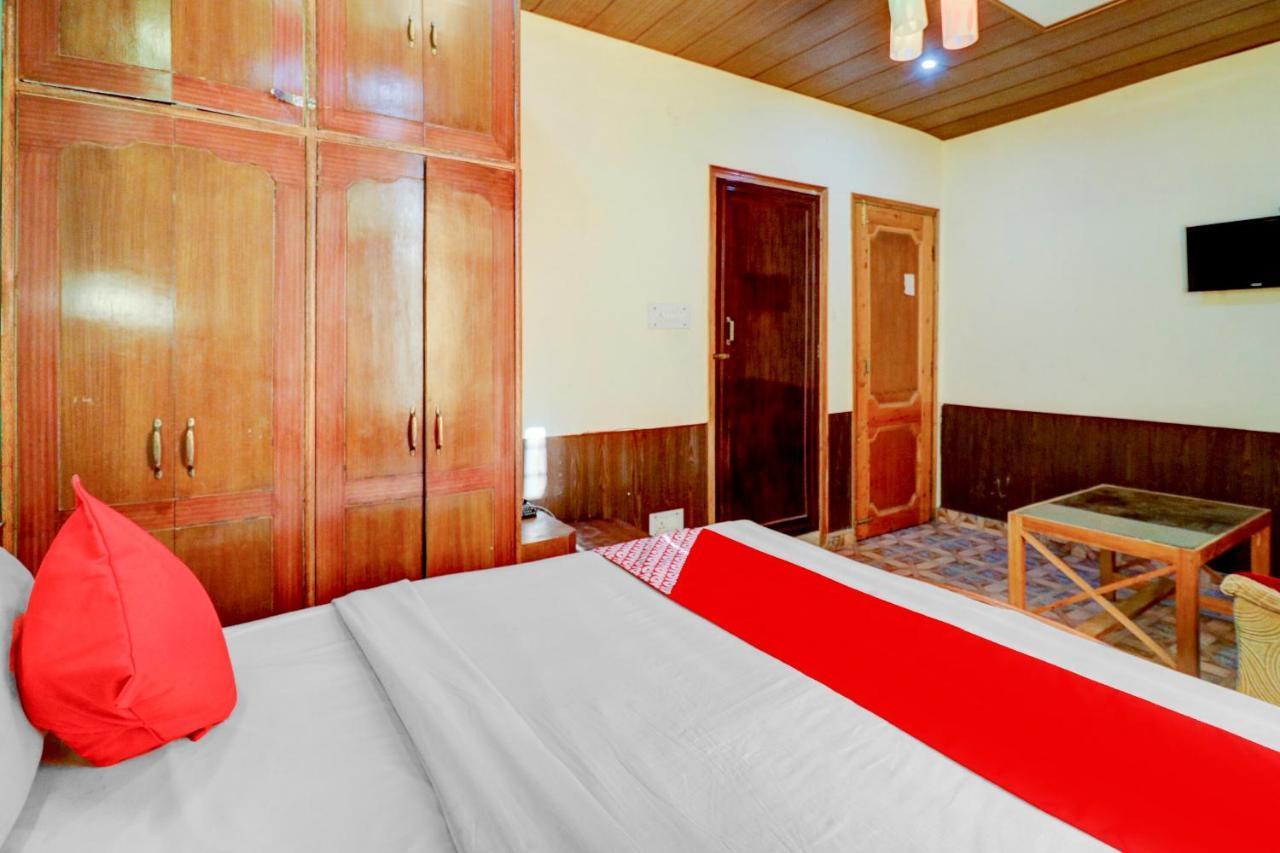Oyo Hotel C 西姆拉 外观 照片